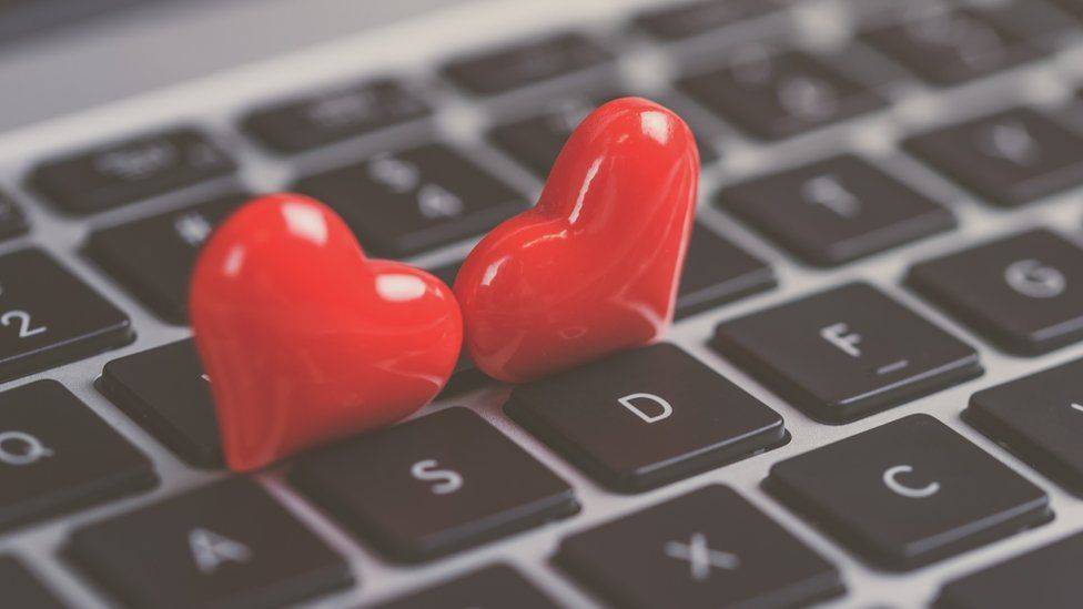 How to Avoid Getting Into Cyber Romance Scams